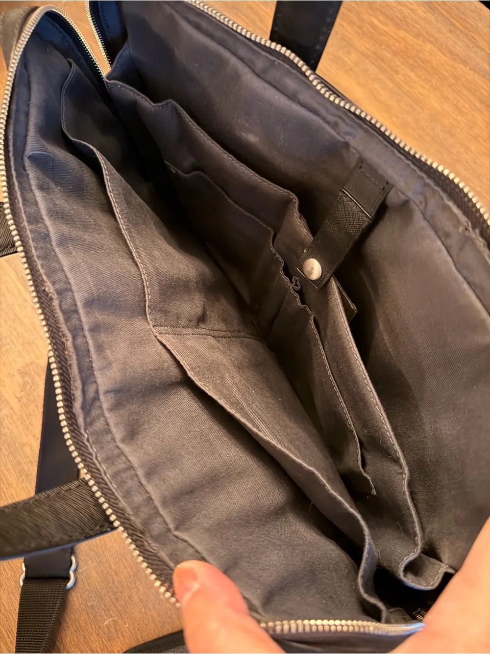 Jack Spade Pebbled Leather Slim Brief Black Crossbody Trolly sleeve